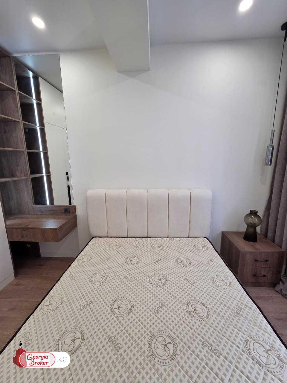 продается квартира с новым ремонтом 2-комнаты