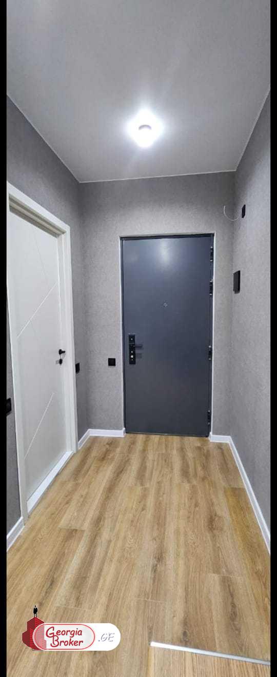 იყიდება ახალი გარემონტებული 3 ოთახიანი ბინა