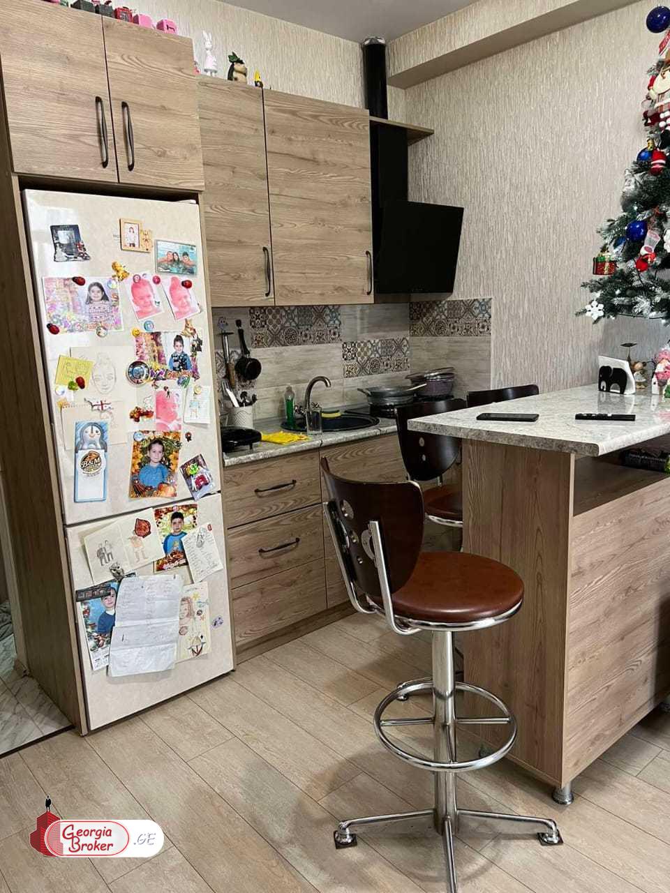 იყიდება ახალი გარემონტებული 3 ოთახიანი ბინა