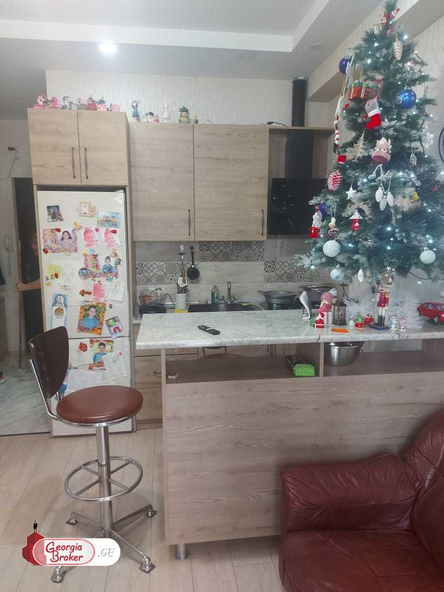 იყიდება ახალი გარემონტებული 3 ოთახიანი ბინა