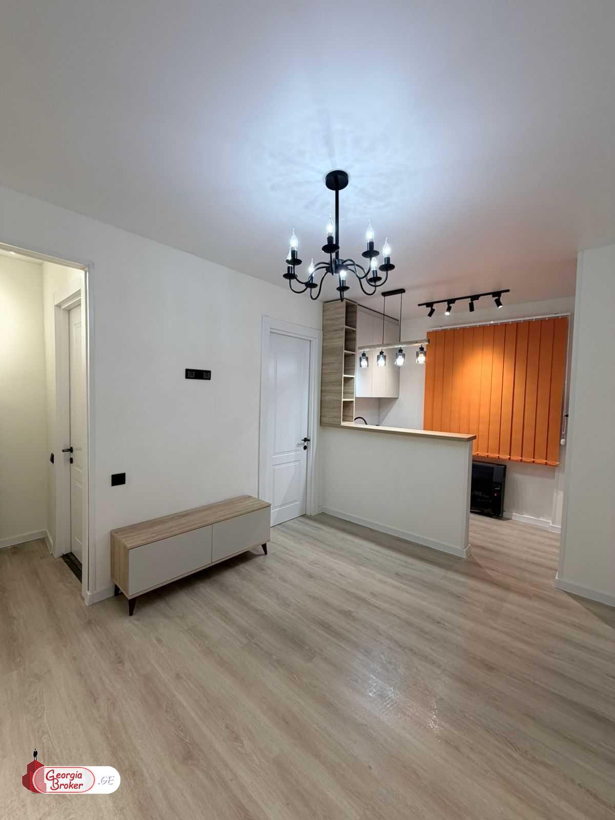 nearly repaired 2-room apartment for sale