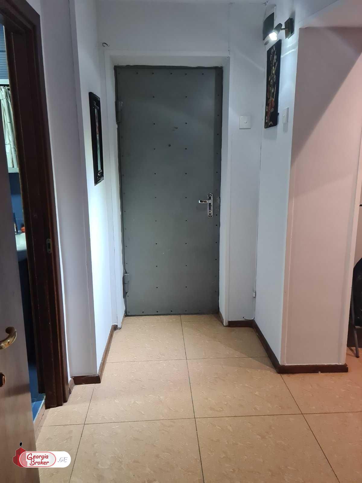 nearly repaired 5-room apartment for sale