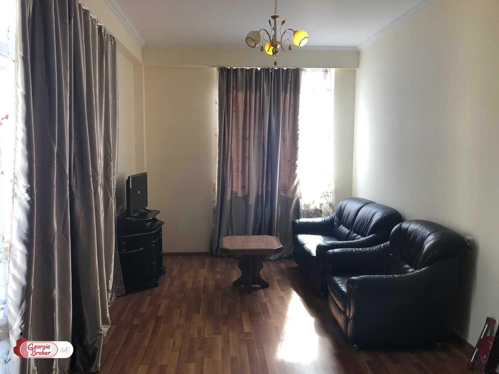 nearly repaired 2-room apartment for rent