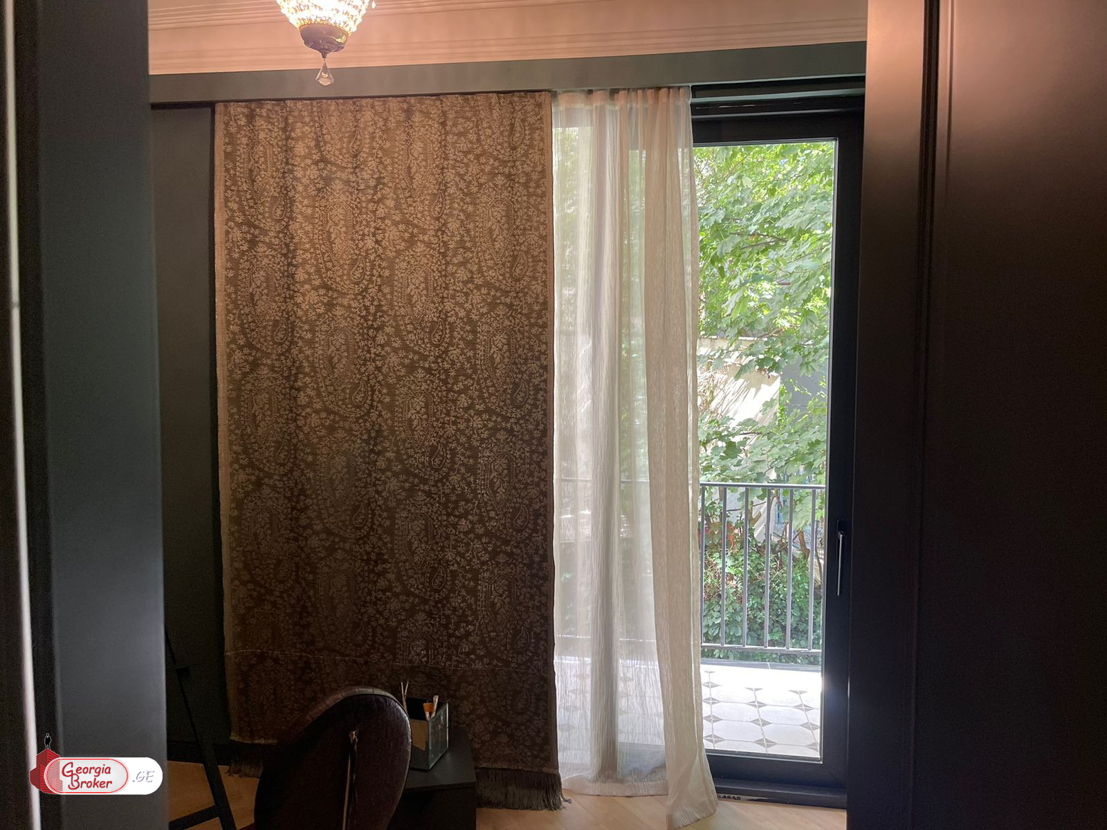 nearly repaired 3-room apartment for rent