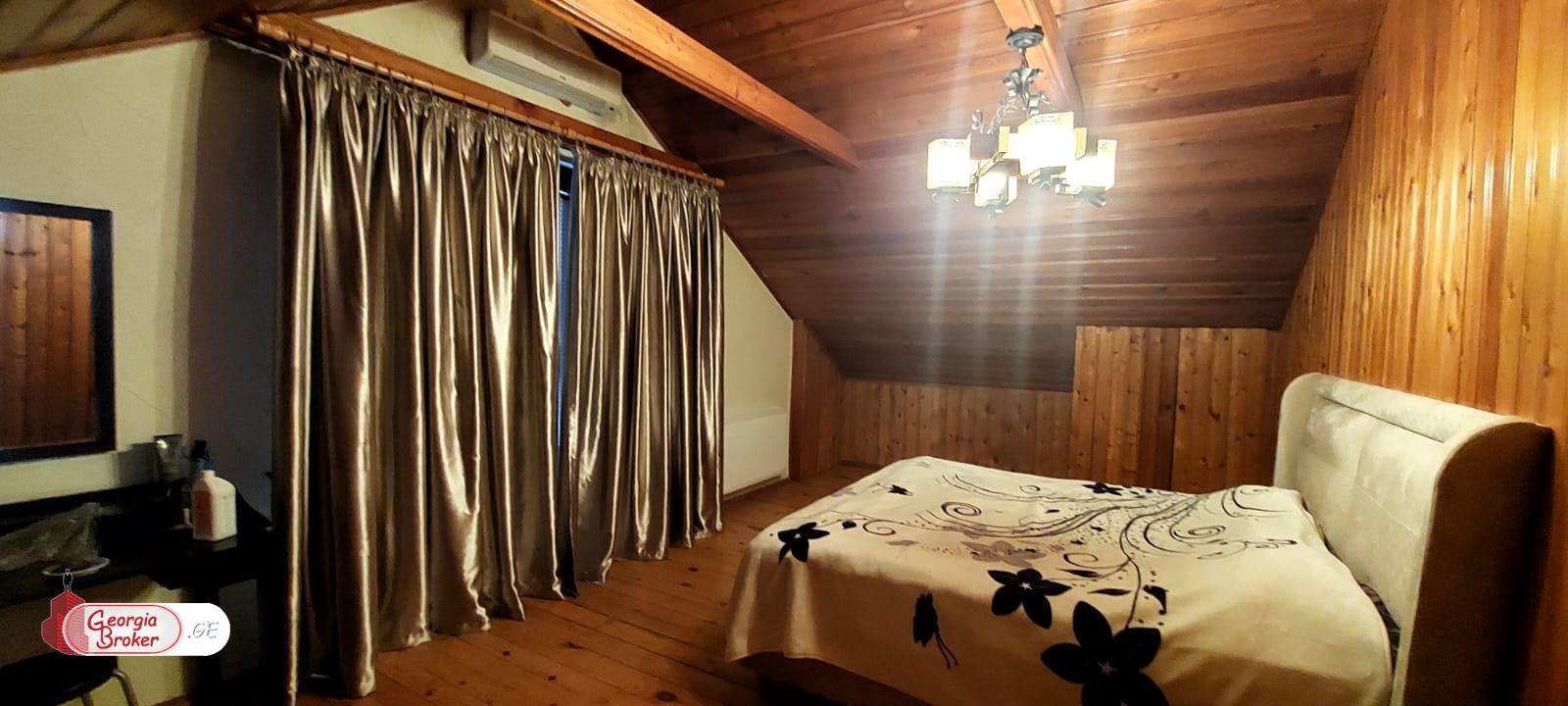 იყიდება ახალი გარემონტებული 7 ოთახიანი  აგარაკი მცხეთაში