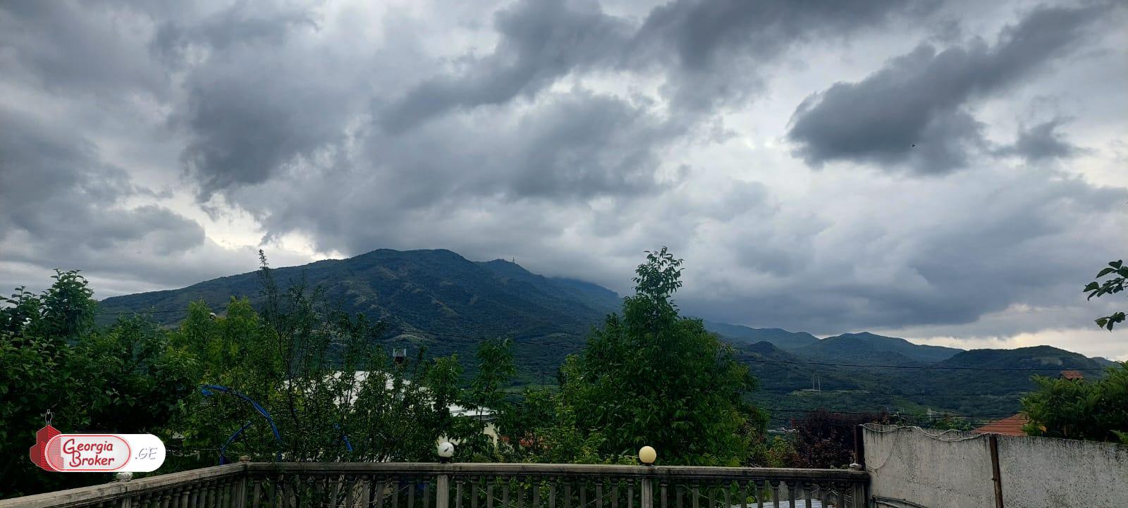 nearly repaired 7-room house for sale