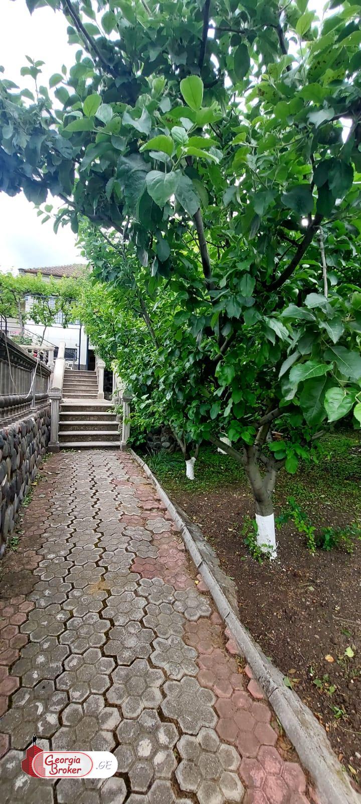 nearly repaired 7-room house for sale