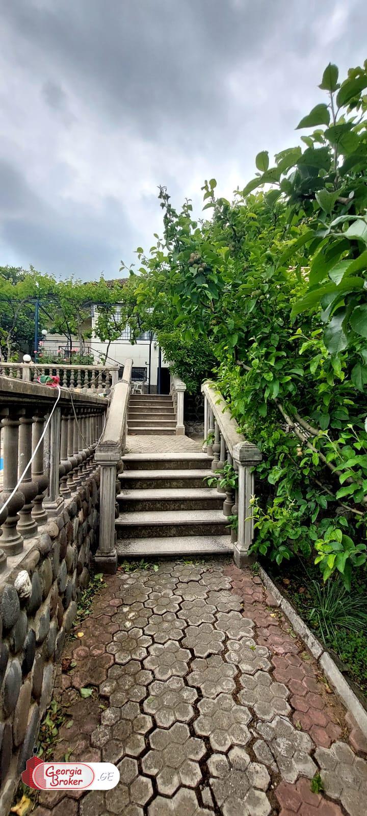 nearly repaired 7-room house for sale