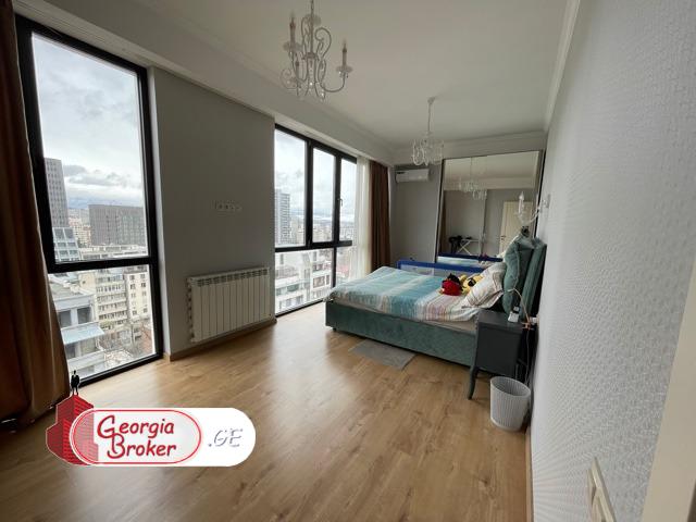 nearly repaired 5-room apartment for sale