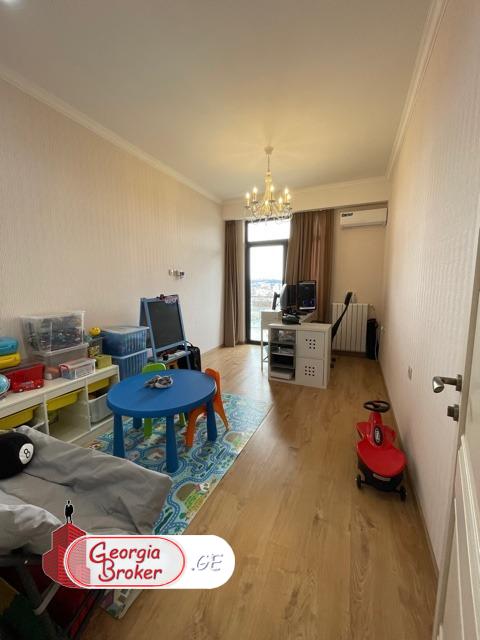 nearly repaired 5-room apartment for sale
