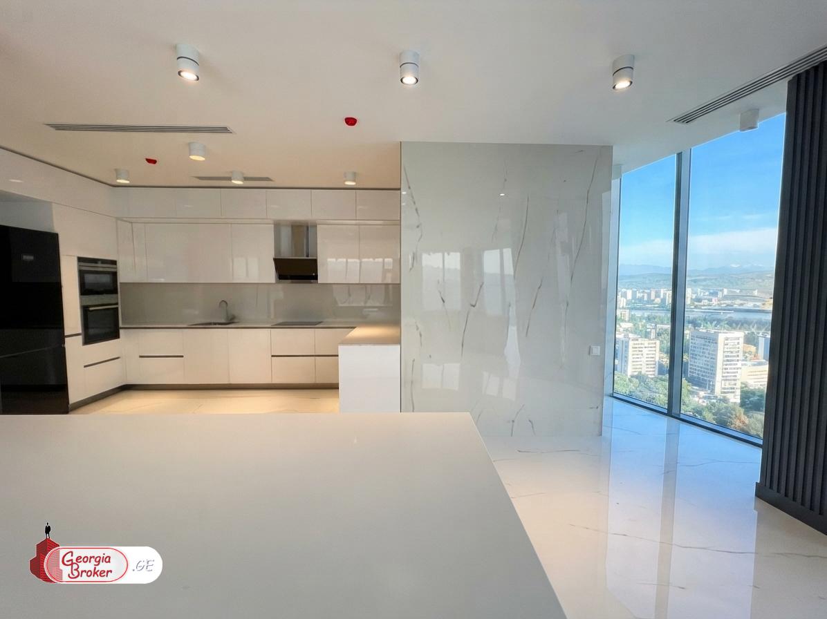 nearly repaired 5-room apartment for sale