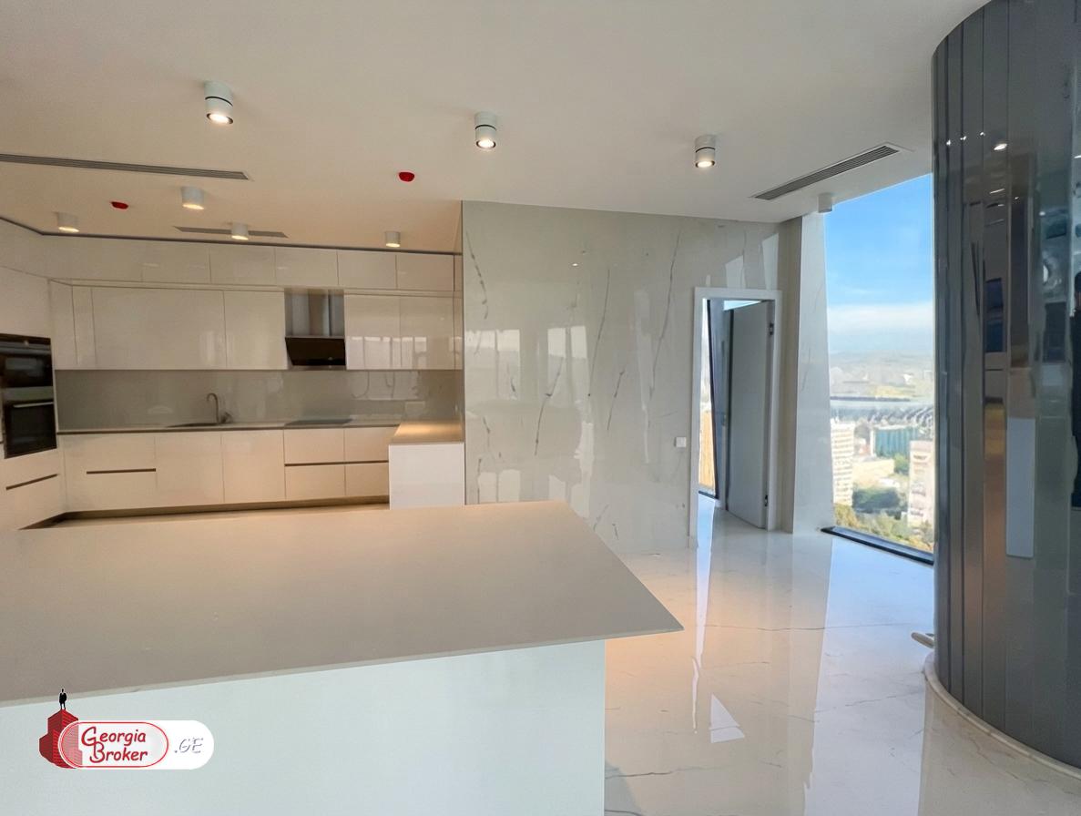 nearly repaired 5-room apartment for sale