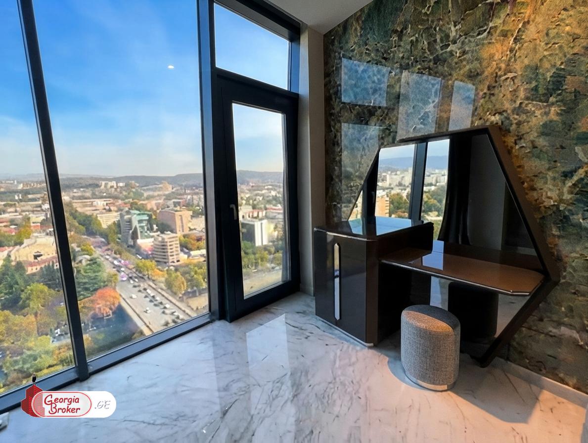 nearly repaired 5-room apartment for sale
