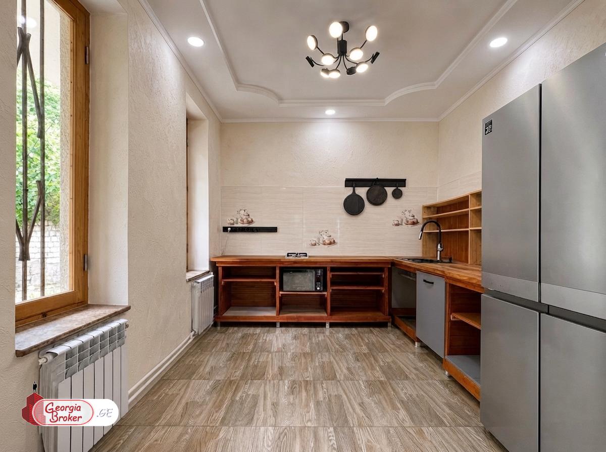 nearly repaired 6-room house for sale