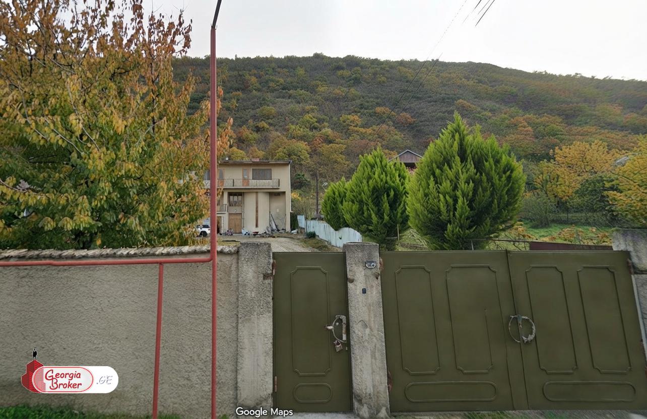 nearly repaired 6-room house for sale