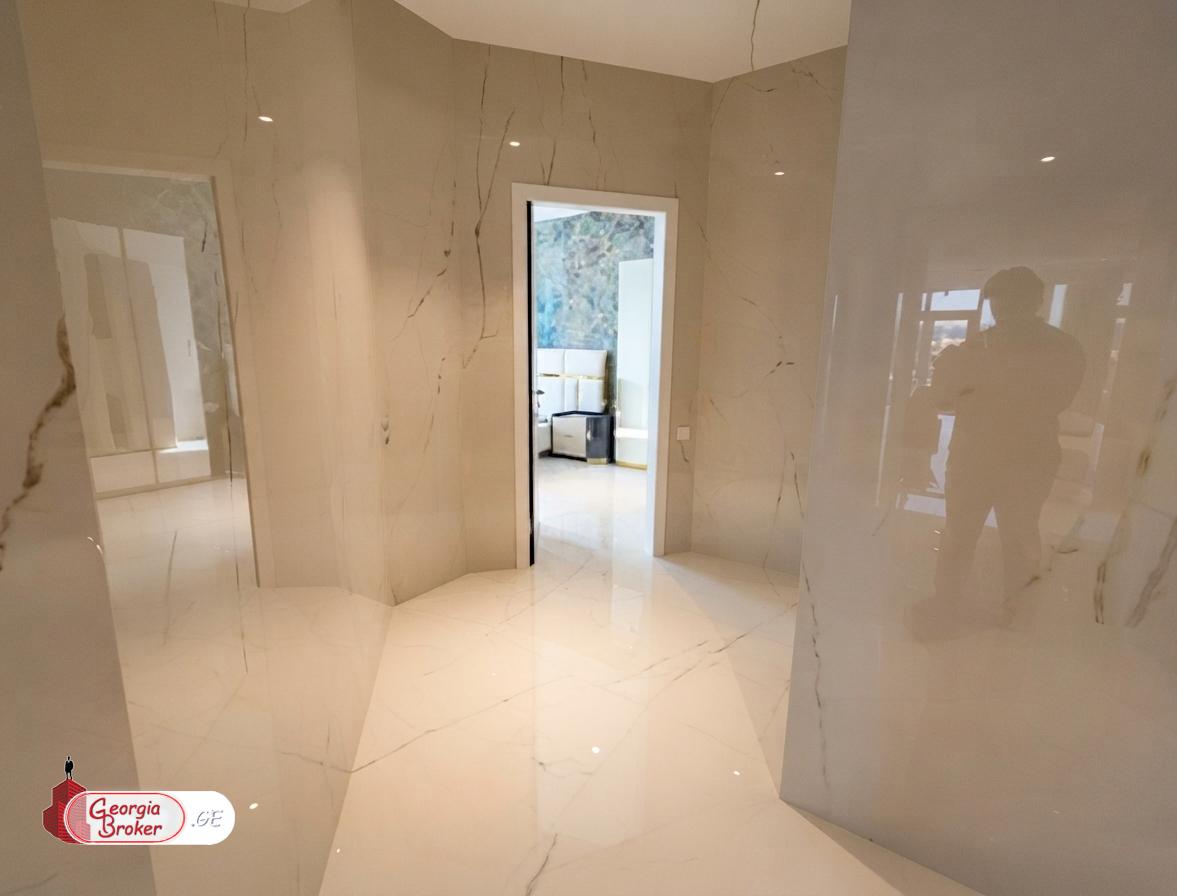 nearly repaired 5-room apartment for sale