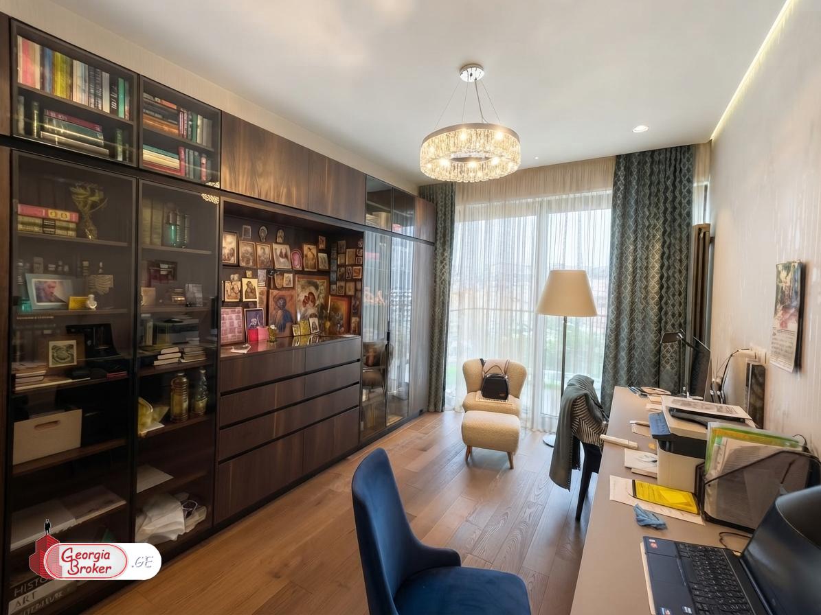 nearly repaired 5-room apartment for sale