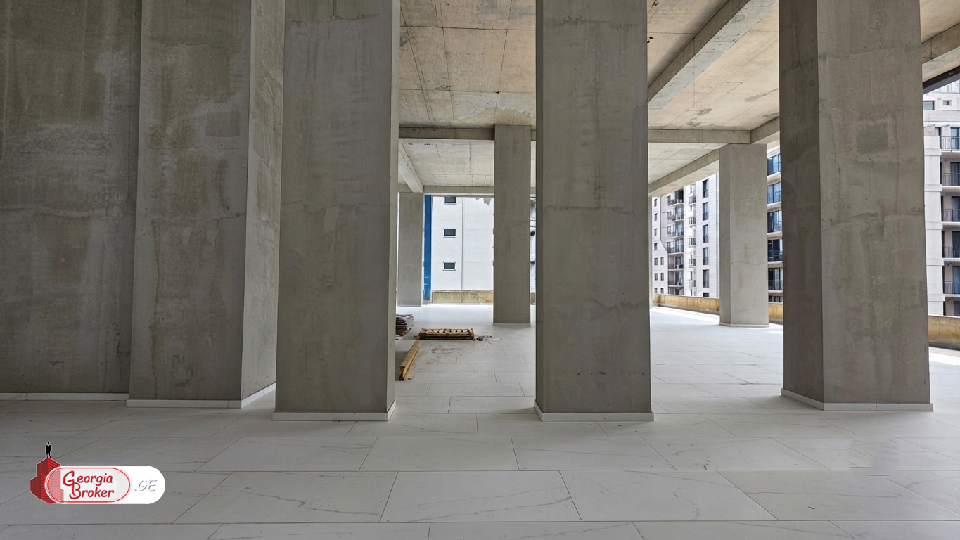 new build 5-room apartment for sale