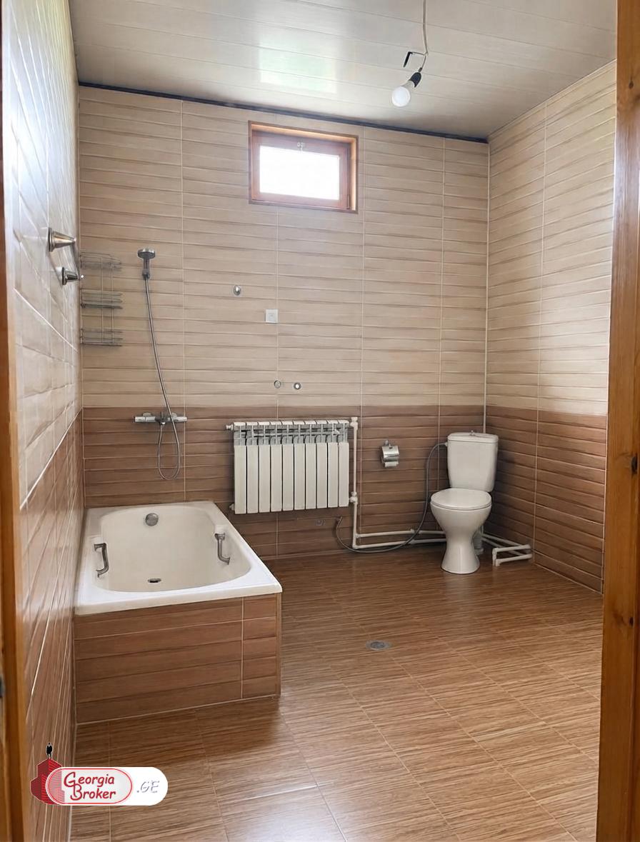 nearly repaired 6-room house for sale