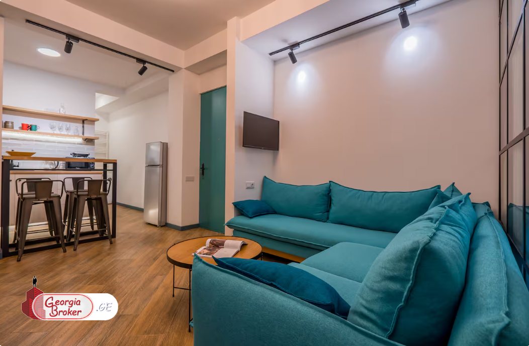 nearly repaired 3-room apartment for rent