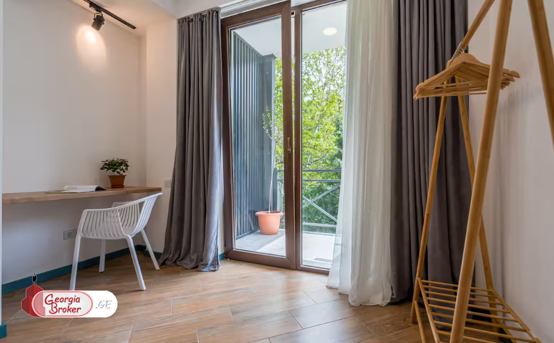 nearly repaired 3-room apartment for rent
