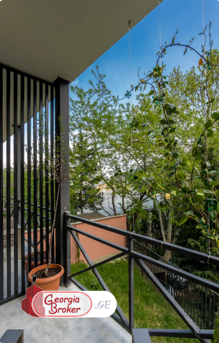nearly repaired 3-room apartment for rent