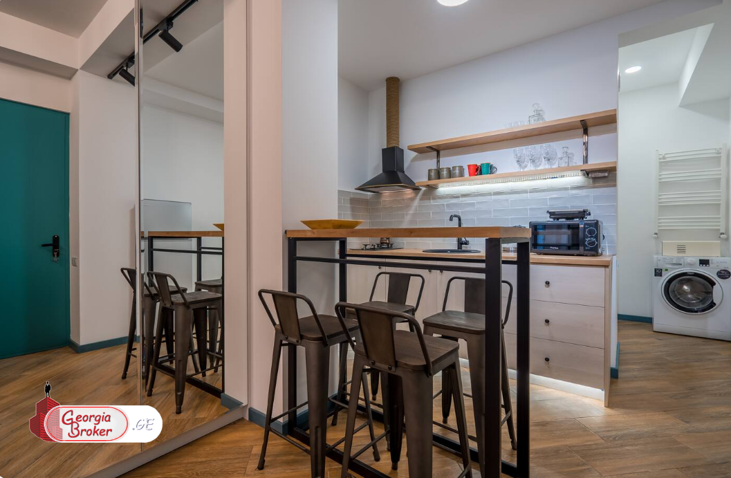 nearly repaired 3-room apartment for rent