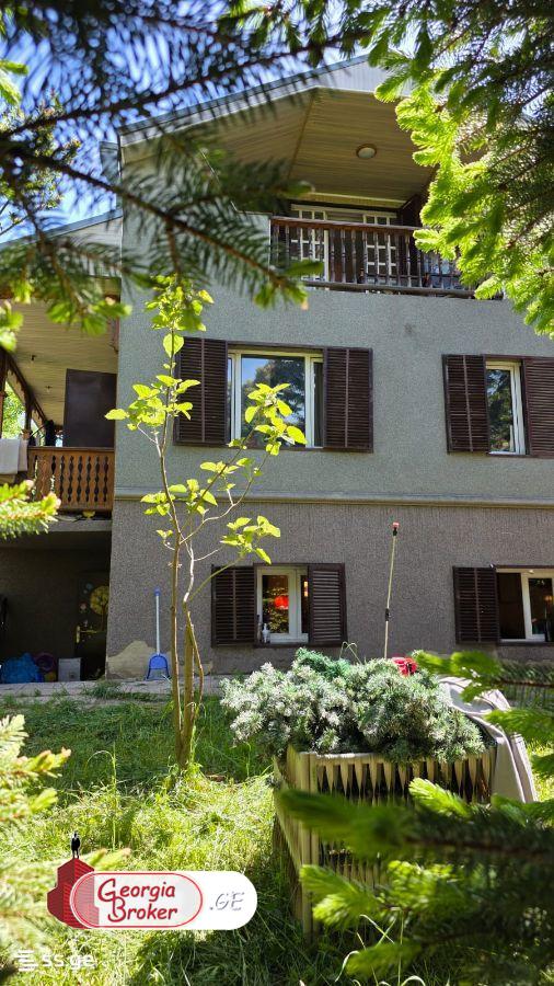 nearly repaired 7-room house for sale