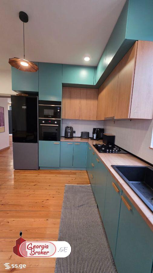 nearly repaired 7-room house for sale