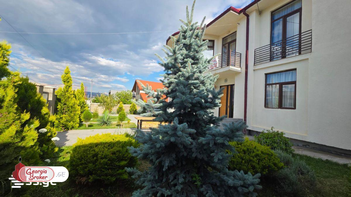 nearly repaired 7-room house for sale