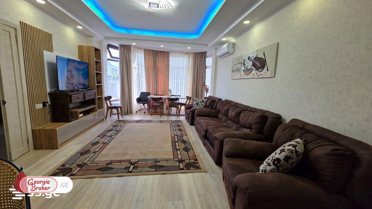 nearly repaired 7-room house for sale