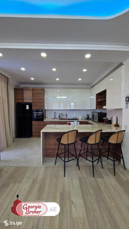 nearly repaired 7-room house for sale