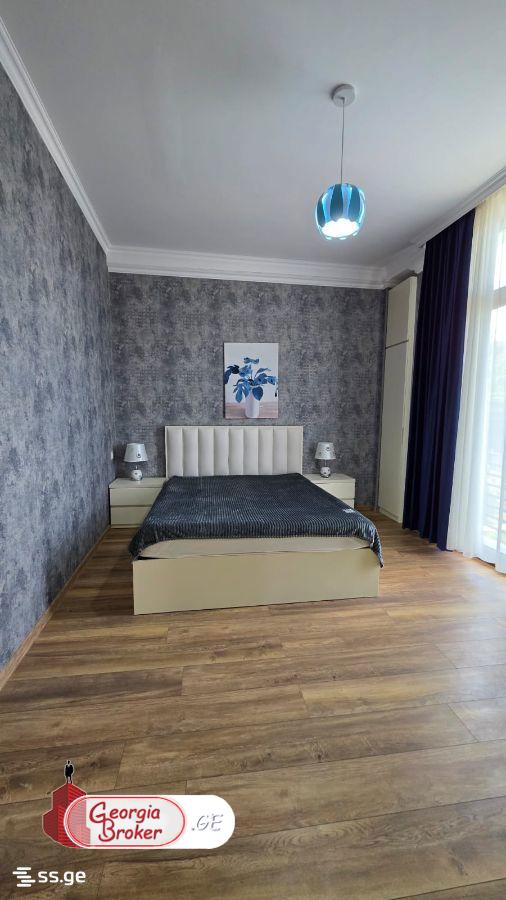 nearly repaired 7-room house for sale