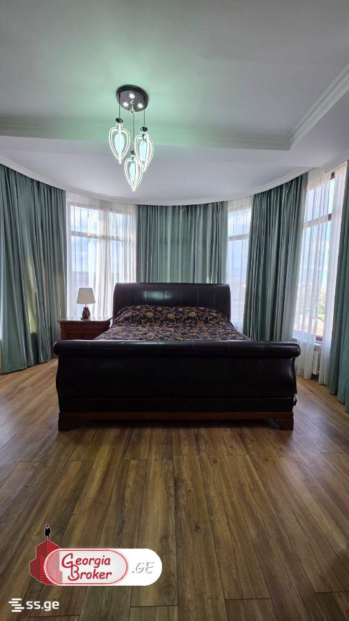 nearly repaired 7-room house for sale