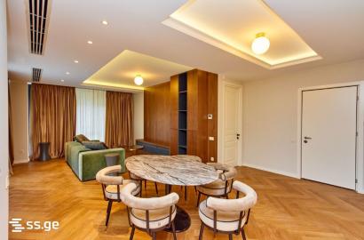 nearly repaired 2-room apartment for sale