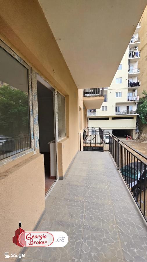 nearly repaired 8-room apartment for sale