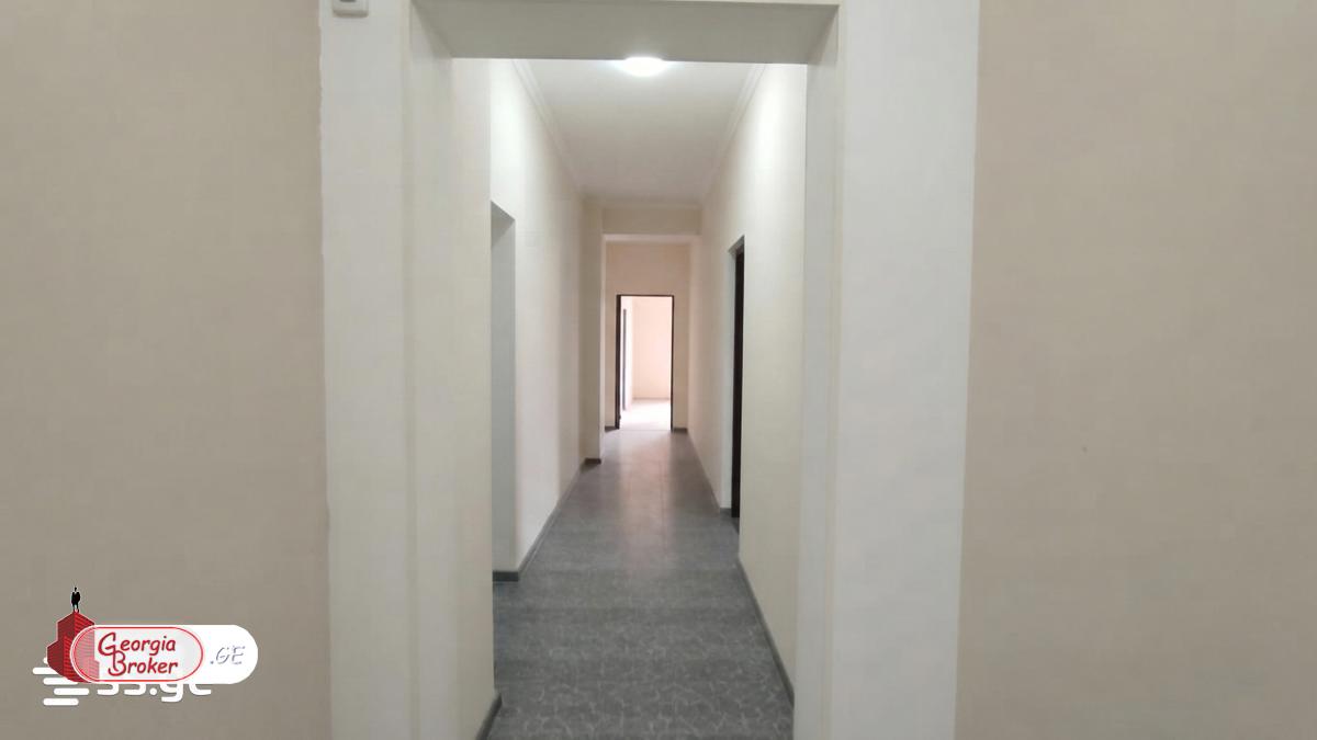 nearly repaired 8-room apartment for sale
