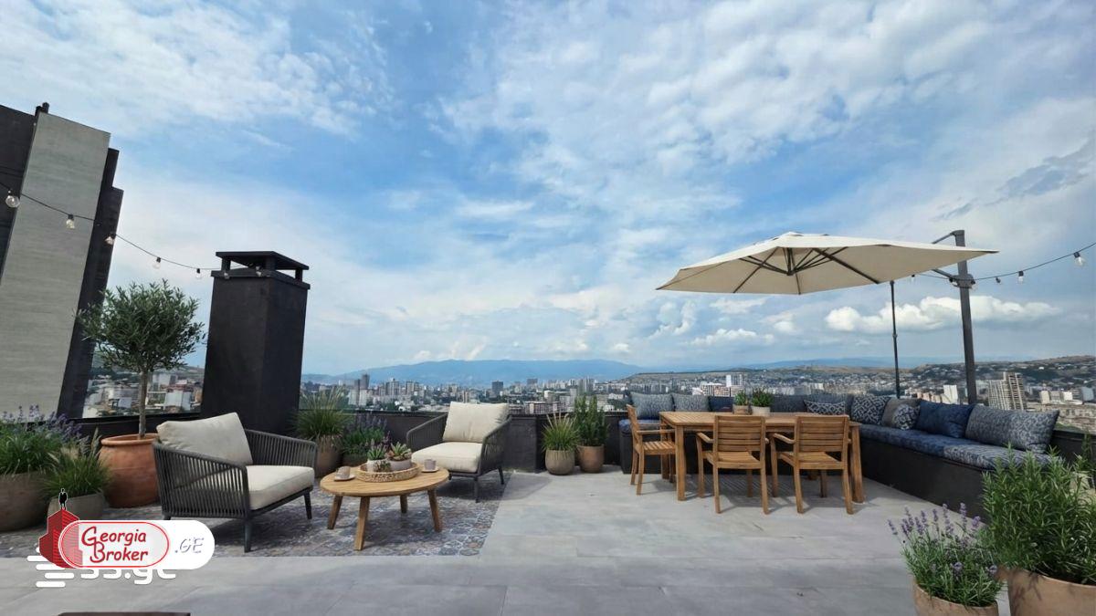 nearly repaired 5-room apartment for sale