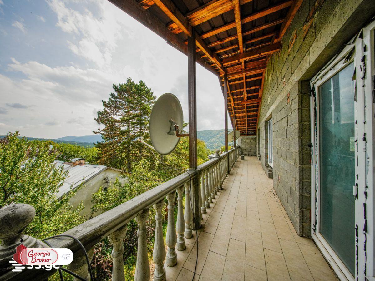 nearly repaired 9-room hotel for sale
