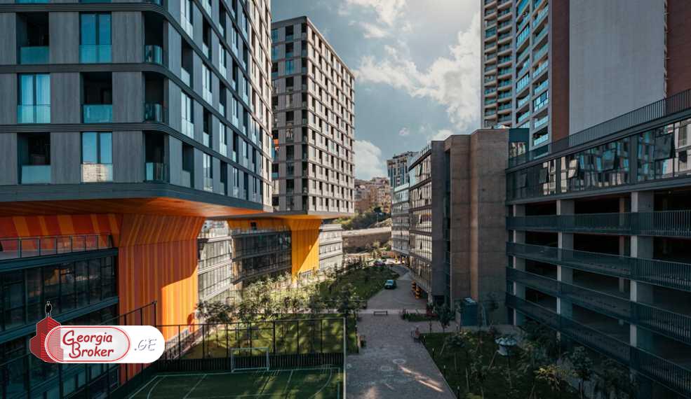 nearly repaired 3-room apartment for sale