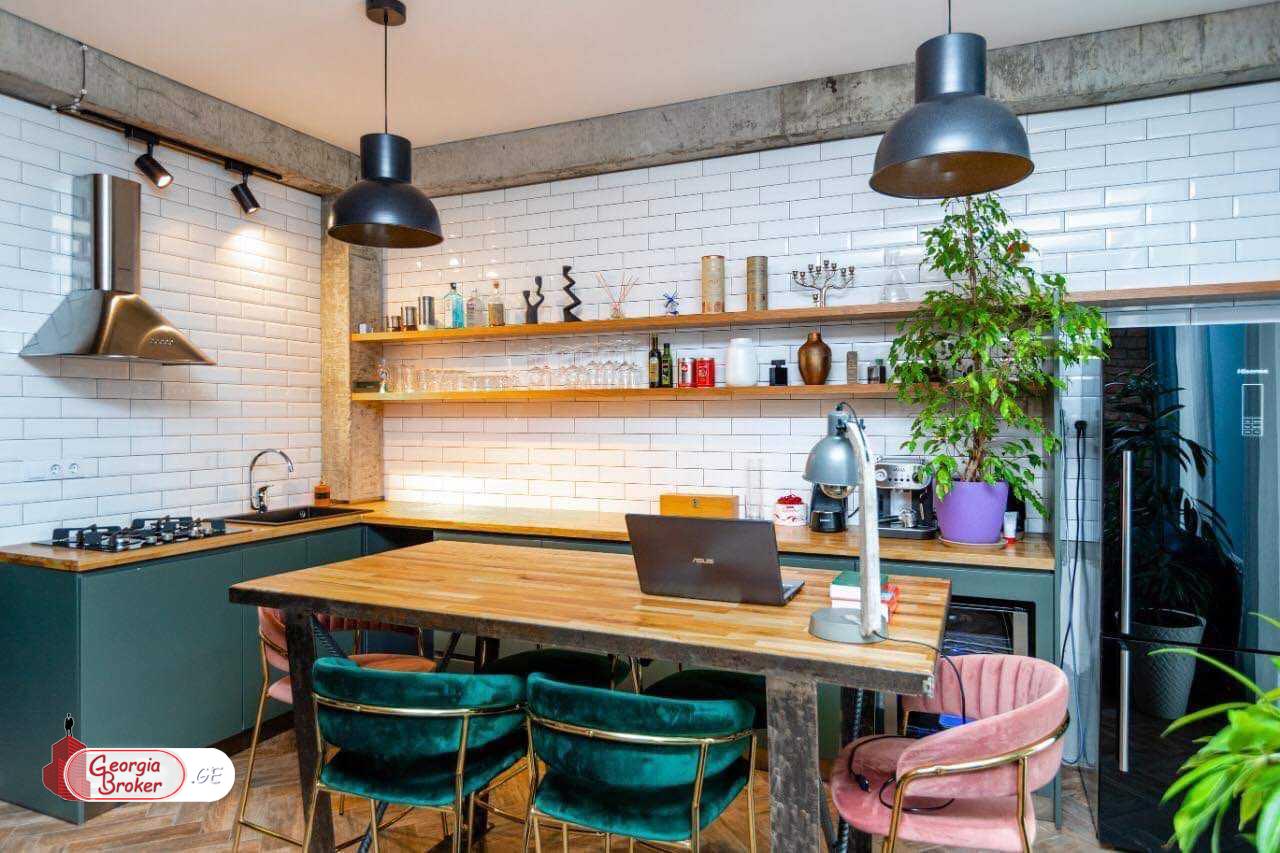 nearly repaired 3-room apartment for sale