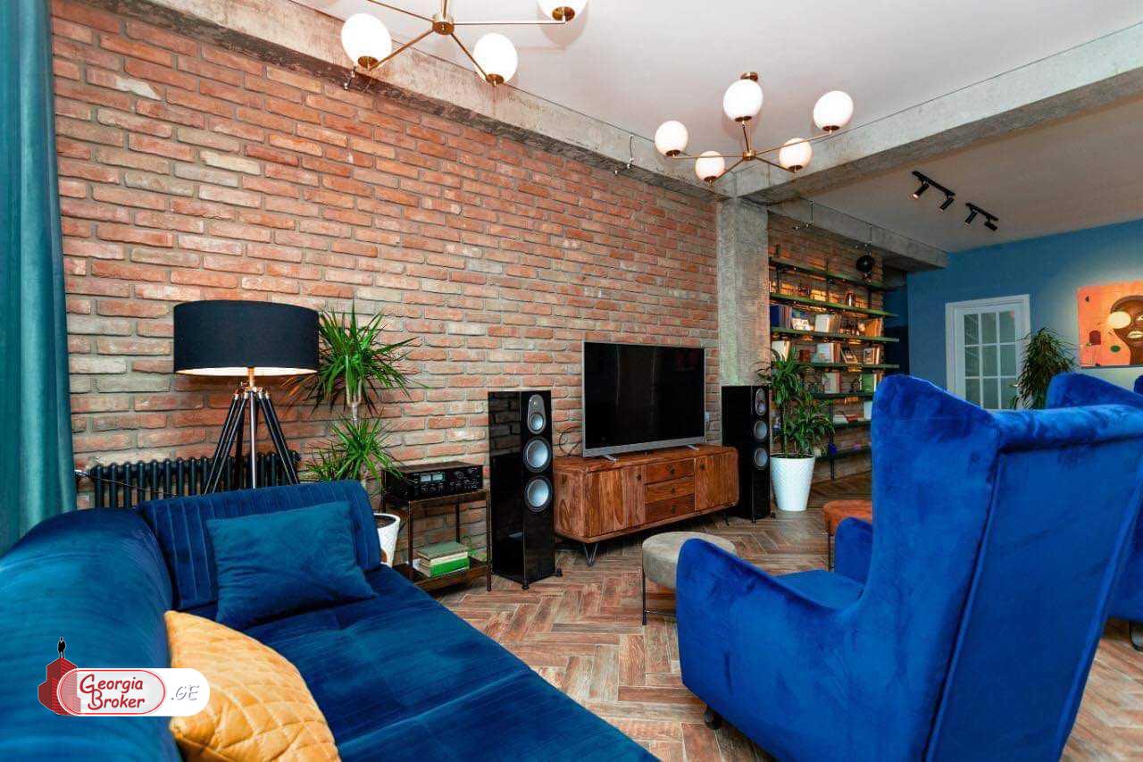 nearly repaired 3-room apartment for sale