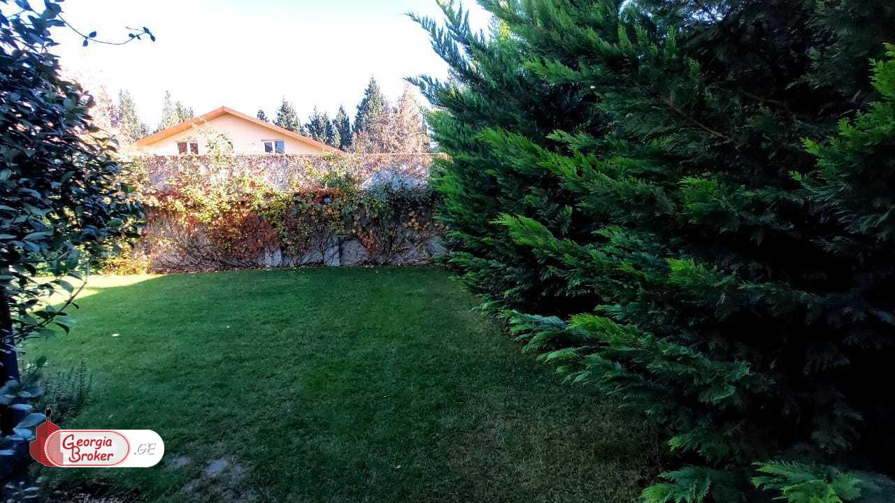 в аренду дом с новым ремонтом 7-комнат