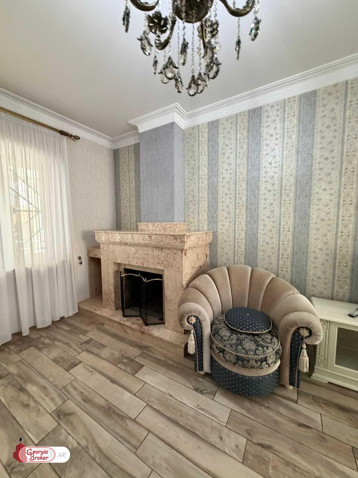 იყიდება ახალი გარემონტებული 9 ოთახიანი სახლი დიდ დიღომში