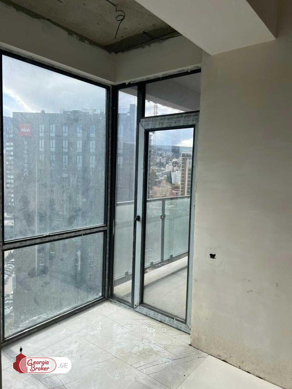 nearly repaired 5-room apartment for sale