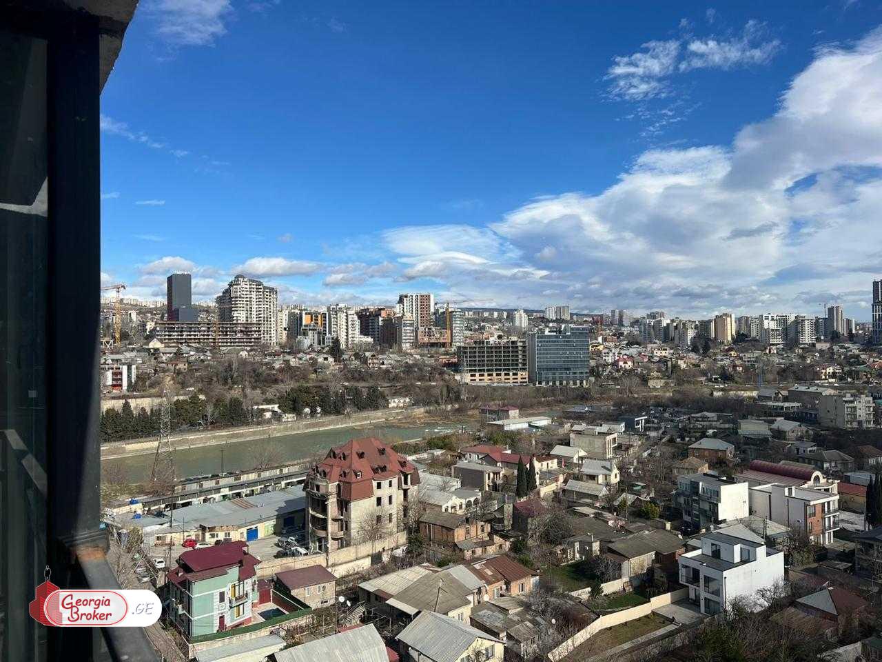 nearly repaired 5-room apartment for sale