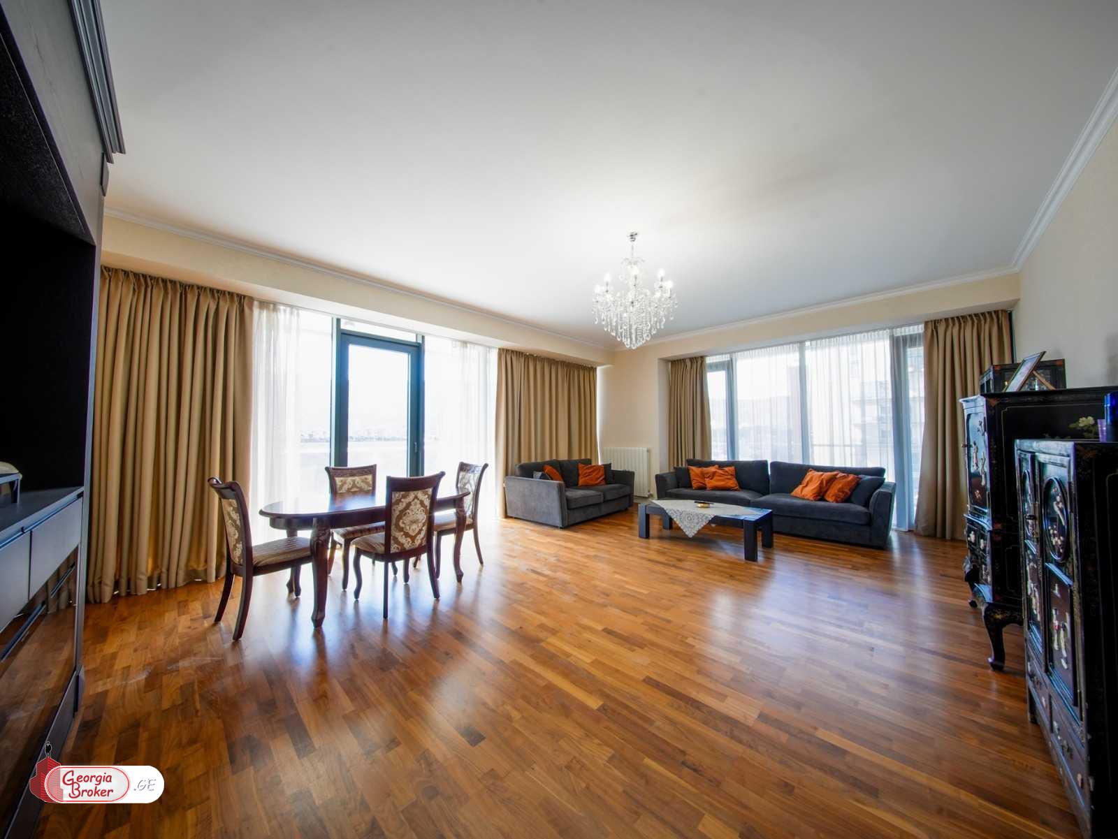 nearly repaired 5-room apartment for sale