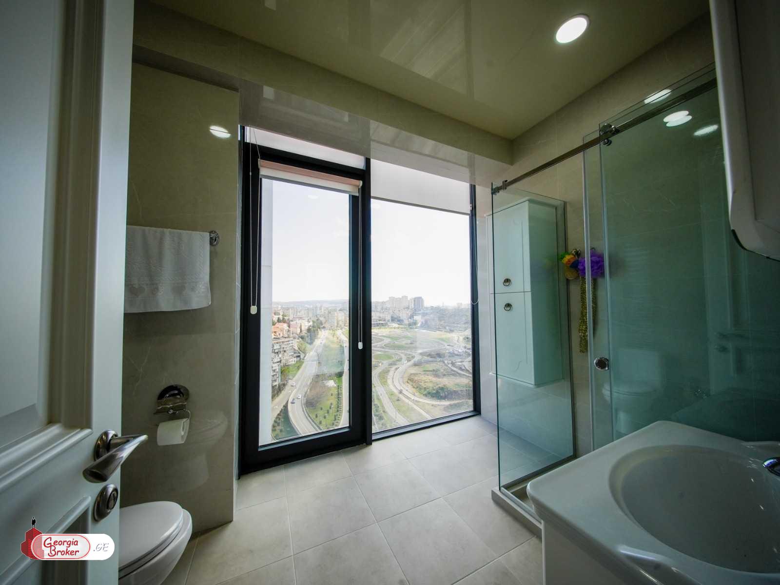 nearly repaired 5-room apartment for sale