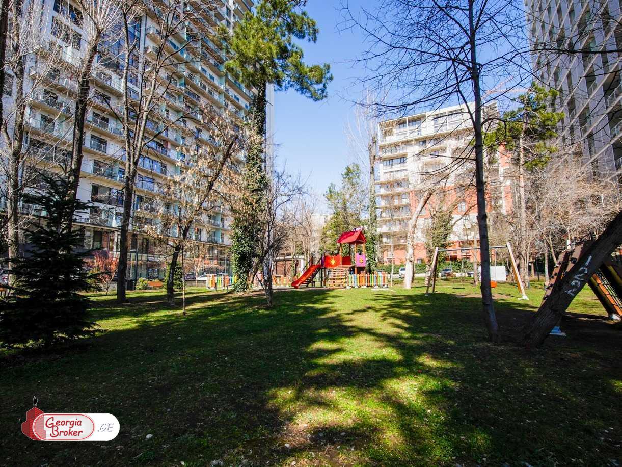 nearly repaired 5-room apartment for sale