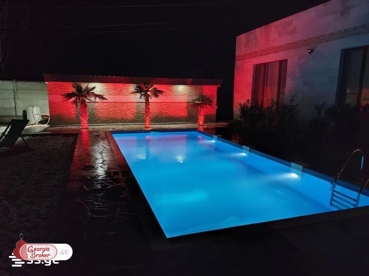 nearly repaired 6-room house for sale